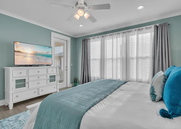 Little Lagoon House By The Madison Liv Collection Holiday home *